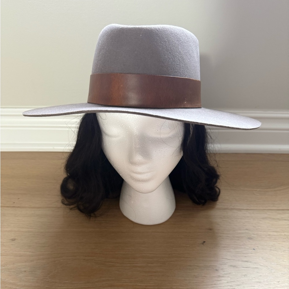 Lovely Bird Malibu Hat